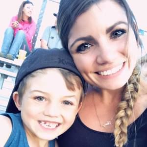 Meet your Posher, Kiah